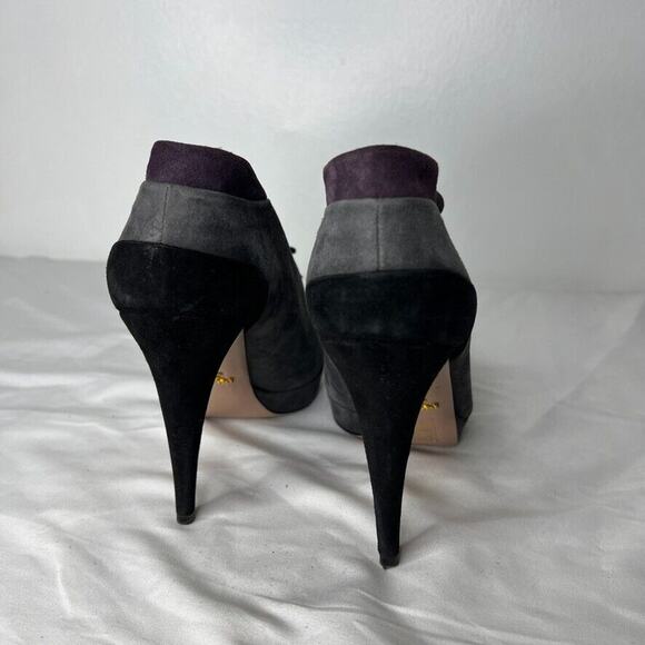 Prada Women's Gray Suede Lace-Up Booties Size 37.5 Italy High Heel Platform - Picture 5 of 10